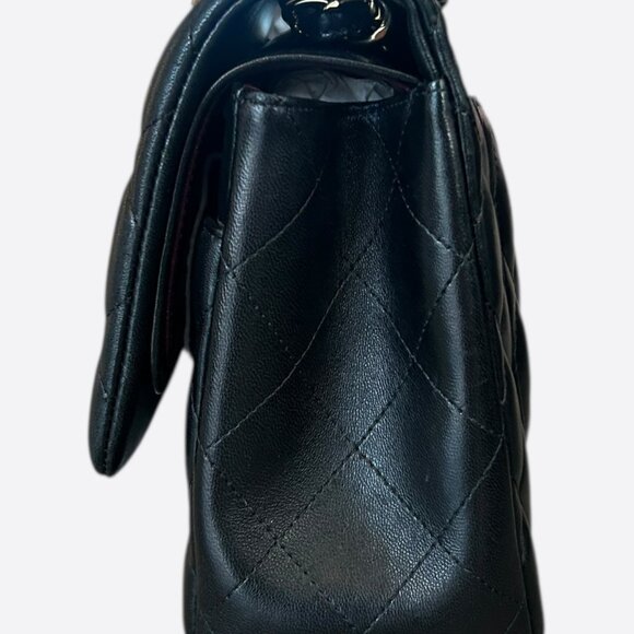 Chanel Black Lambskin Quilted Jumbo Flap Bag - Picture 4 of 8